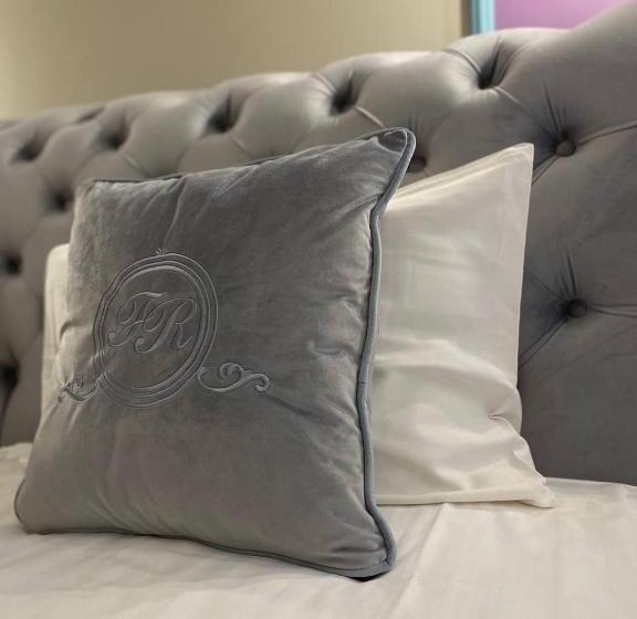 اتاق لوکس سه تخته, Family Residence Boutique