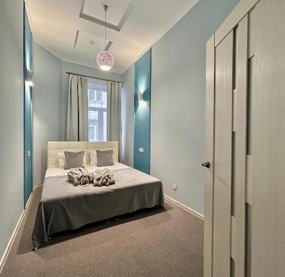 سوییت جونیور با بالکن, Family Residence Boutique