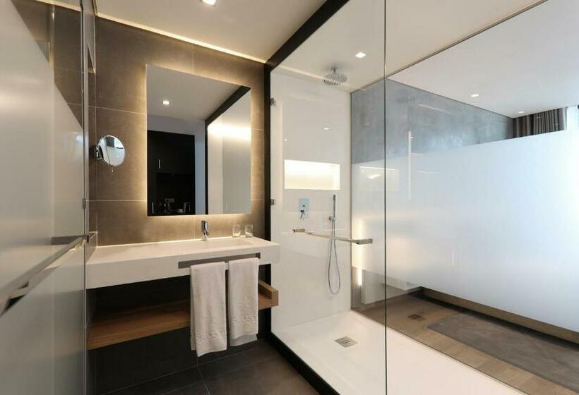 اتاق سوپریور خانوادگی, Iberostar  Selection Lisboa