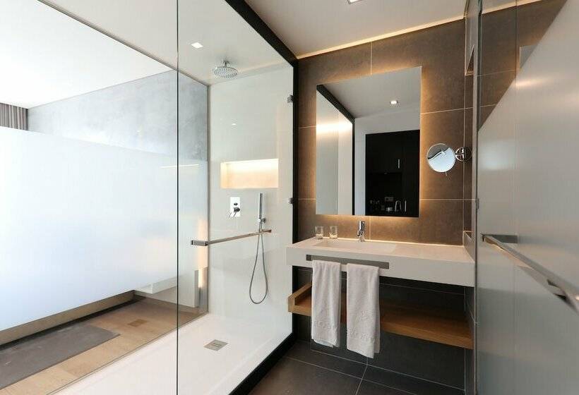 اتاق سوپریور خانوادگی, Iberostar  Selection Lisboa