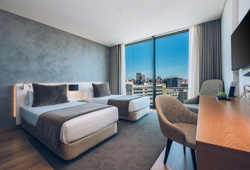 اتاق سوپریور با چشمانداز شهر, Iberostar  Selection Lisboa