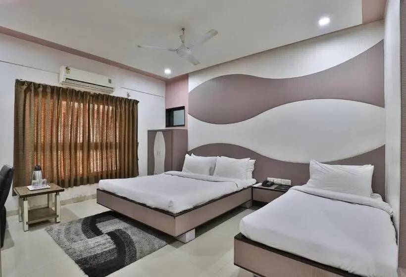 Quarto Standard Cama King, Merit
