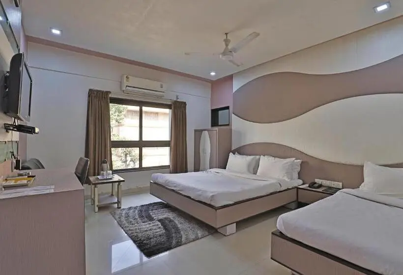 Quarto Standard Cama King, Merit