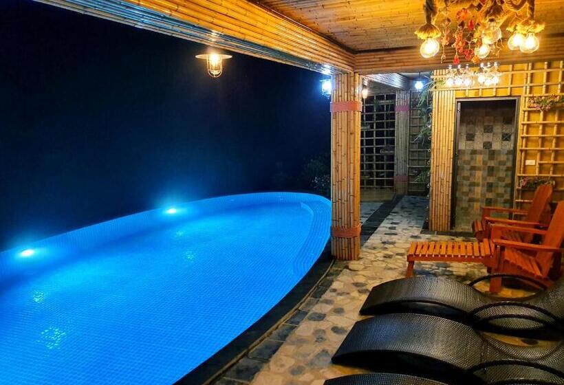 بانگلوی لوکس, Sapa Clay House  Mountain Retreat