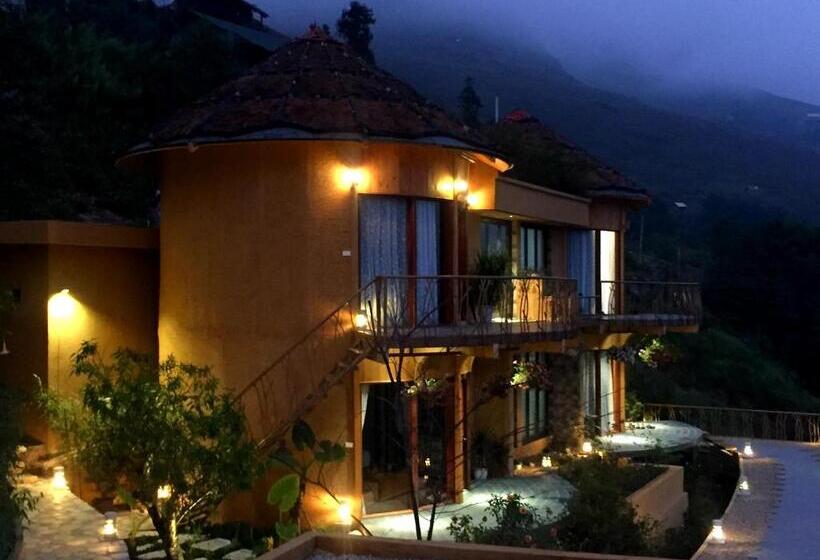 سوییت اجرایی, Sapa Clay House  Mountain Retreat