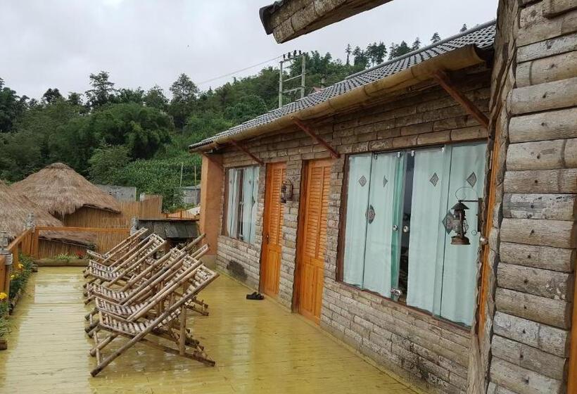 اتاق لوکس با تخت بزرگ, Sapa Clay House  Mountain Retreat