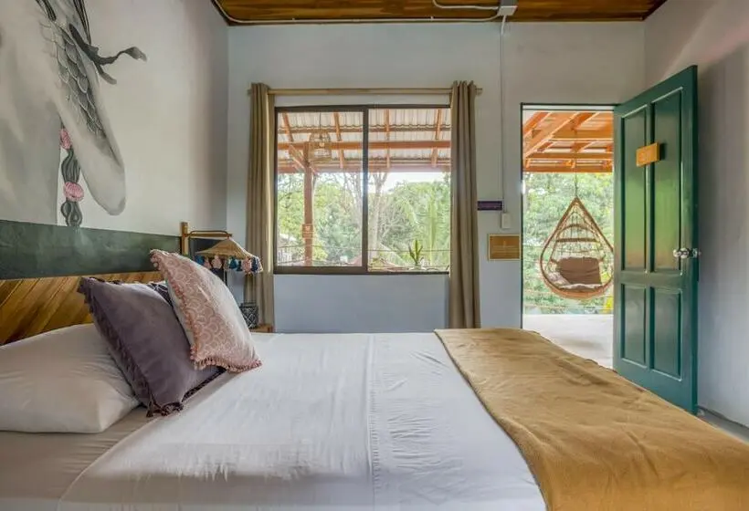 اتاق استاندارد, Selina Santa Teresa North   Hostel