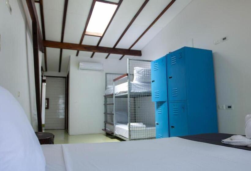スタンダード４人部屋, The Yak Lake House   Hostal