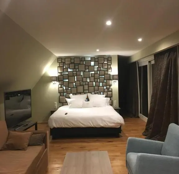 Deluxe Suite King Bed, De Gouden Klokke