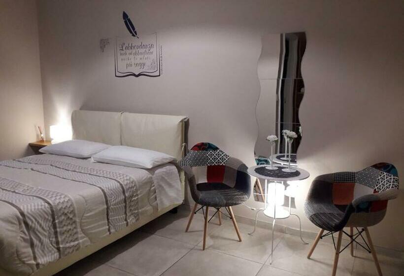 اتاق استاندارد چهار تخته, Svevo