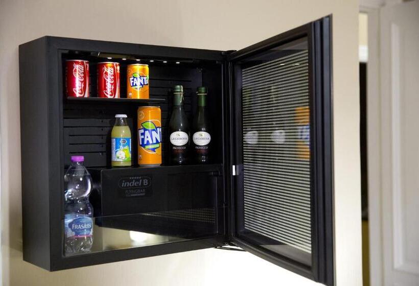 اتاق استاندارد, Svevo