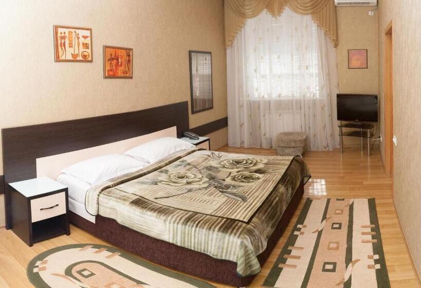 חדר סטנדרט, Bilyj Rojal