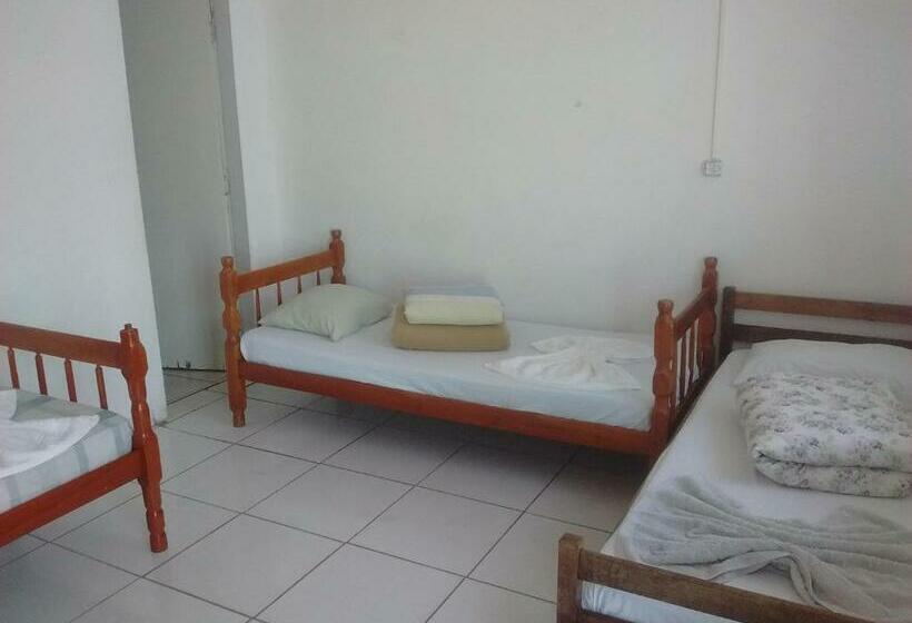 基本三人间, Dal Gobo