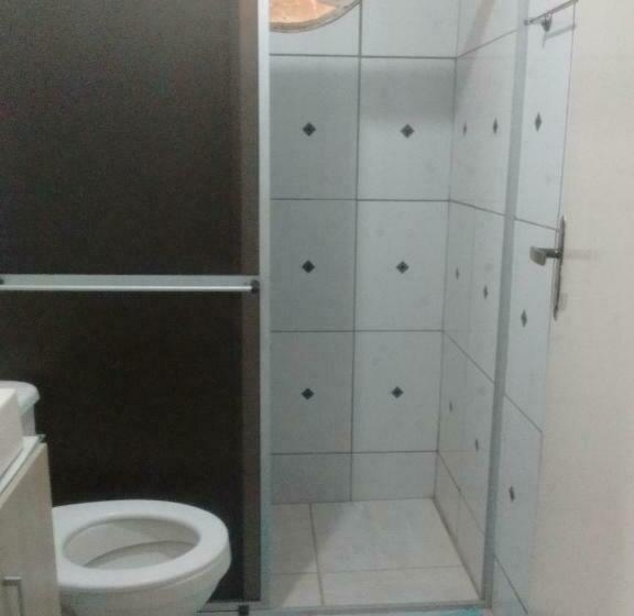 基本三人间, Dal Gobo