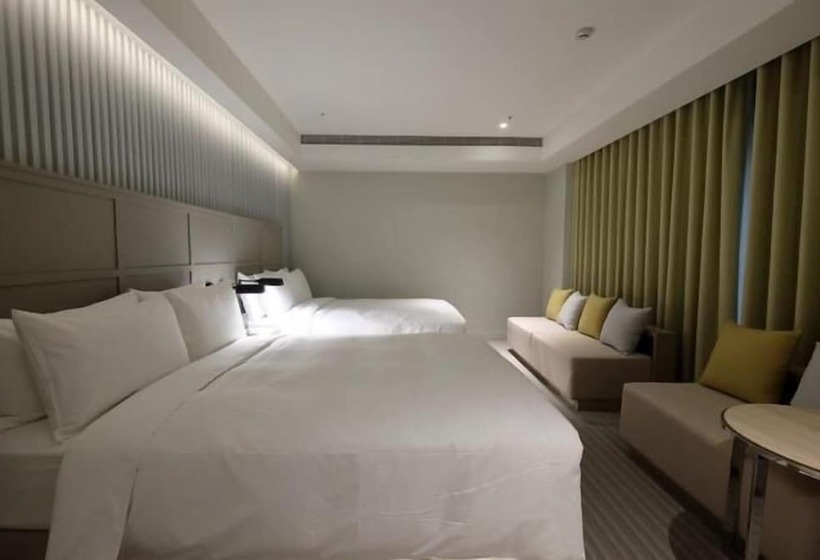 اتاق لوکس چهار تخته, Greet Inn