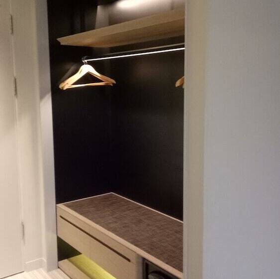 اتاق لوکس, Greet Inn