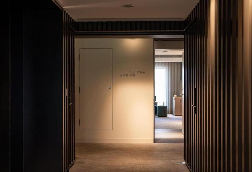 اتاق لوکس, Greet Inn