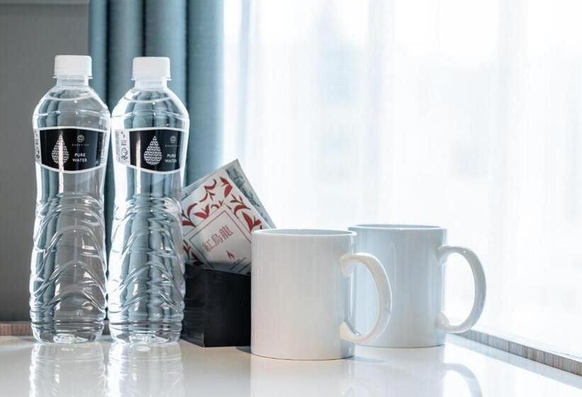 اتاق استاندارد چهار تخته, Greet Inn