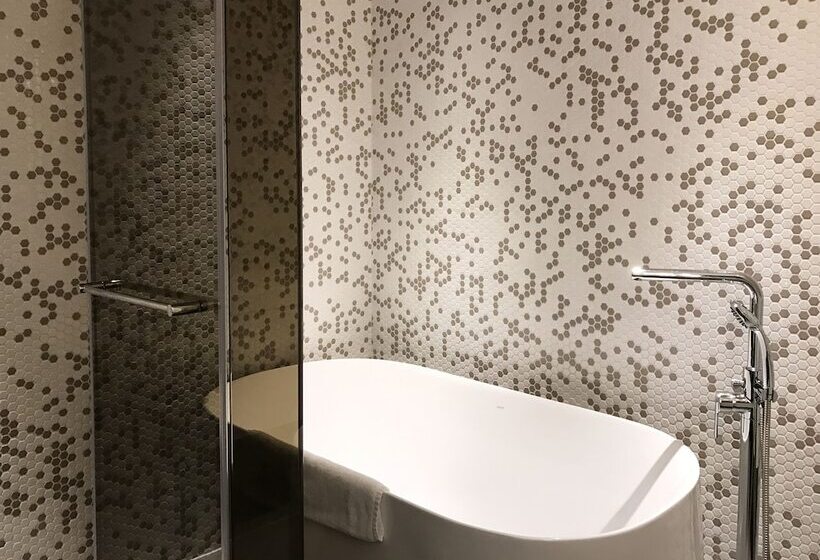 اتاق لوکس, Greet Inn