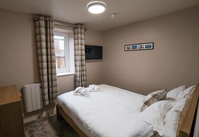 Апартаменты 2 Спальни, Morecambe Rooms