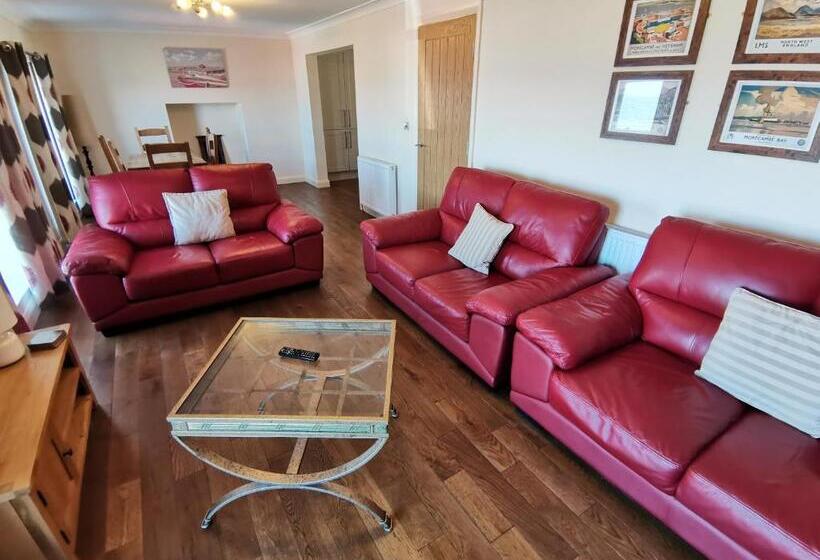 Апартаменты 3 Спальни, Morecambe Rooms