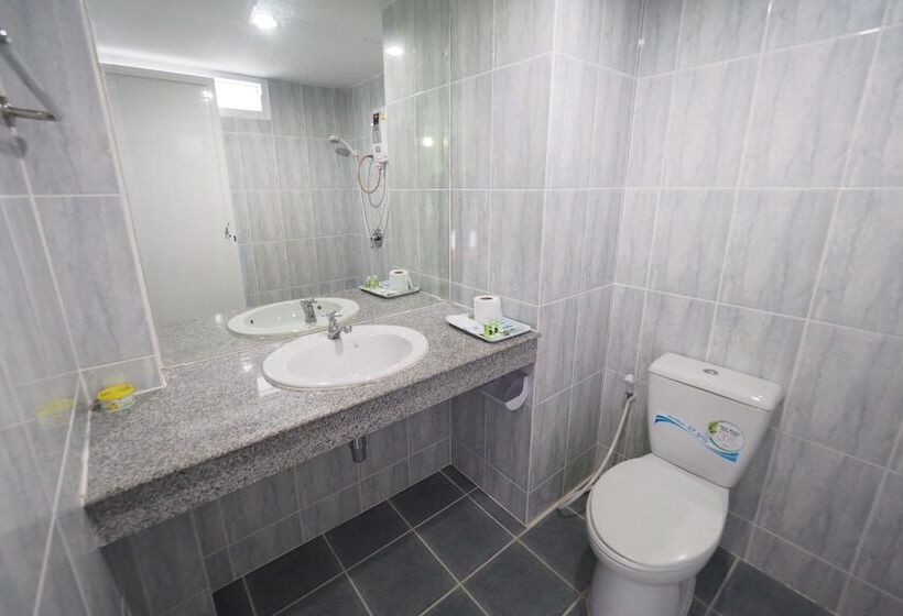 غرفة قياسية ثلاثية, Phuhi