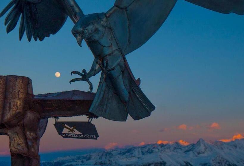 سوئیت جونیور با چشمانداز کوهستان, Schneekarhütte