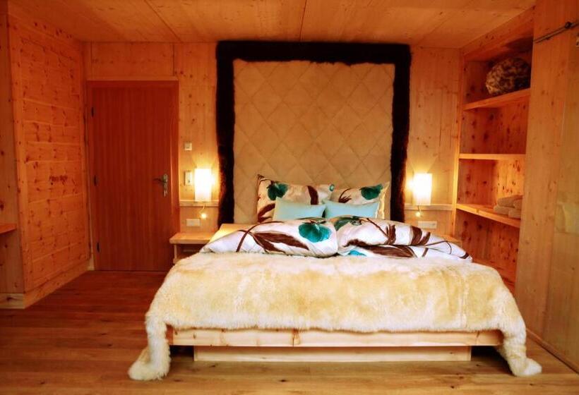 اتاق استاندارد با چشمانداز کوهستان, Schneekarhütte