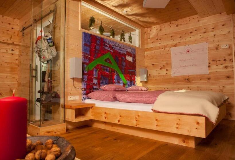 اتاق استاندارد با چشمانداز کوهستان, Schneekarhütte