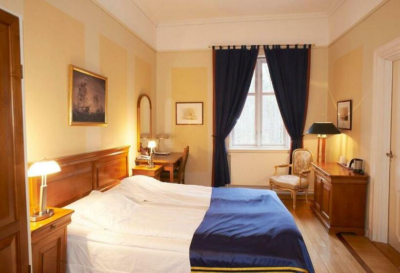 غرفة قياسية, Sjømilitære Samfund