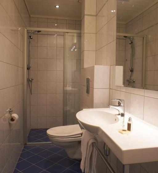 غرفة ديلوكس, Sjømilitære Samfund