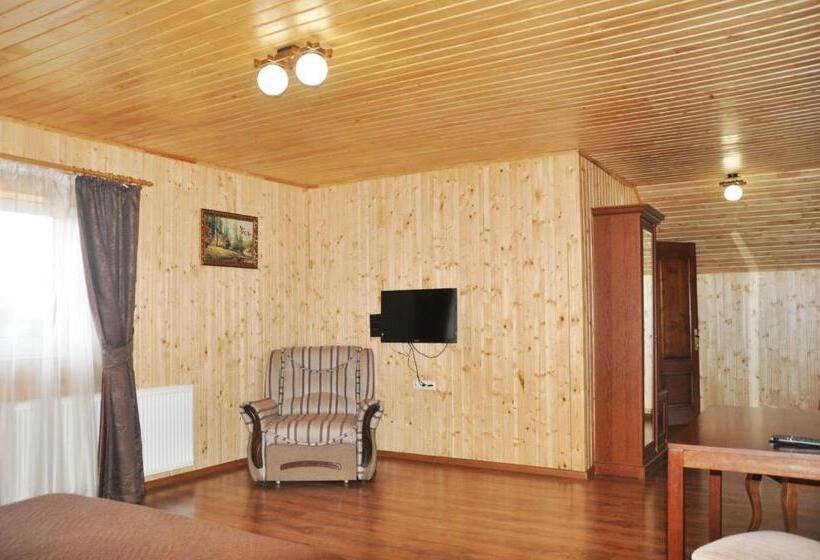 اتاق خانوادگی, Fortuna