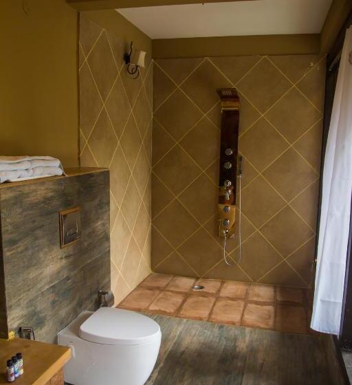 וילה בת 2 חדרי שינה, Vannraj Resort And Spa