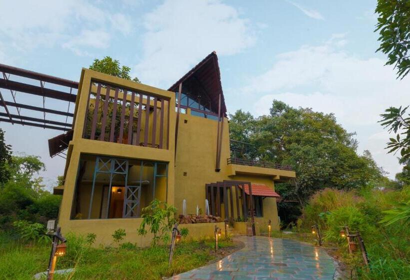 וילה בת 3 חדרי שינה, Vannraj Resort And Spa