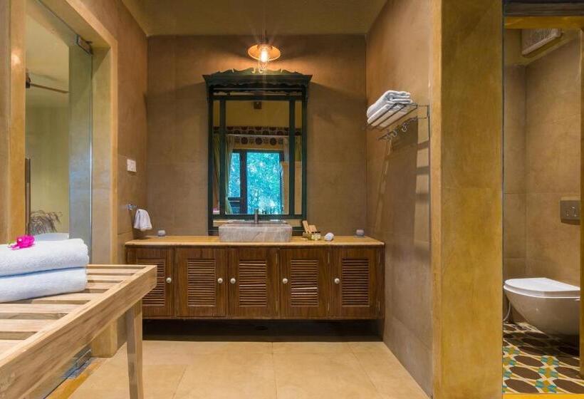 וילה בת 3 חדרי שינה, Vannraj Resort And Spa