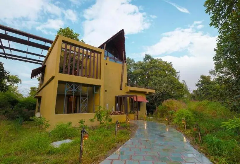 スリーベッドルーム　ヴィラ, Vannraj Resort And Spa