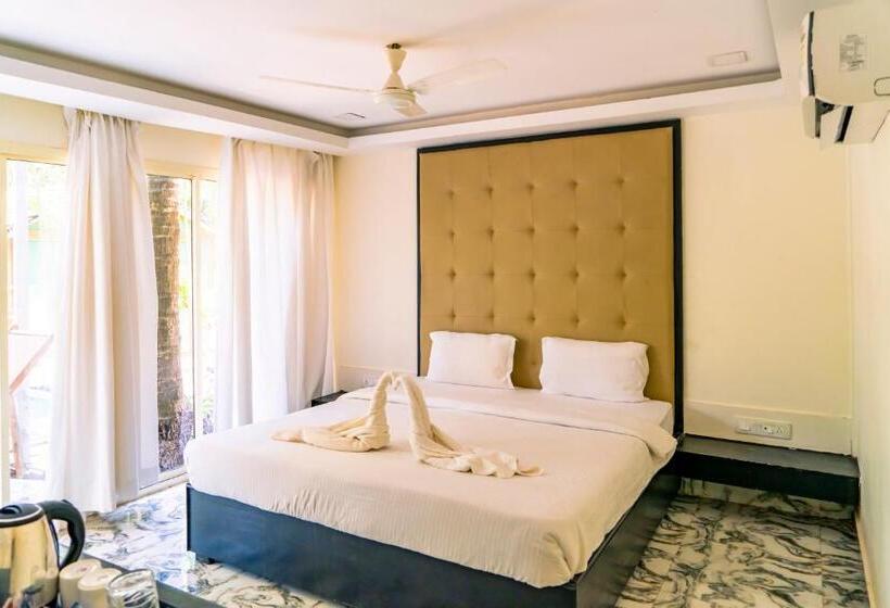 バルコニー付きデラックスルーム, Village Susegat Beach Resort