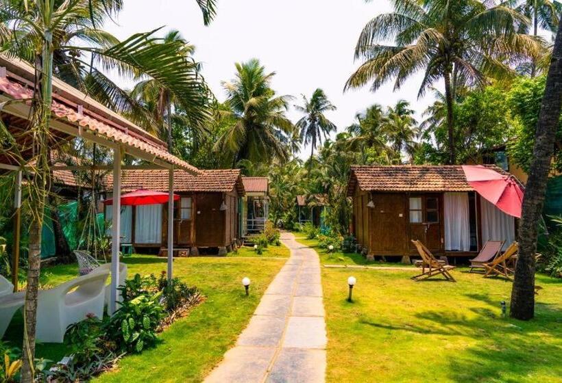 スタンダードバンガロー, Village Susegat Beach Resort