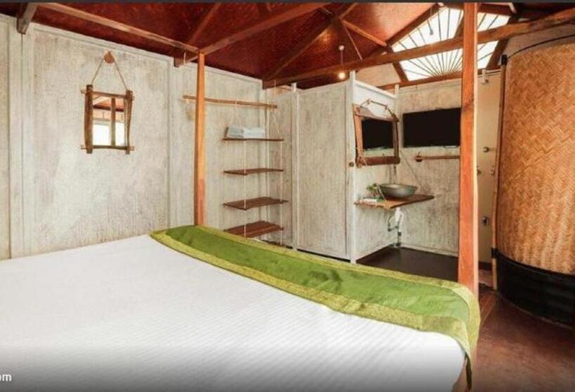 スタンダードバンガロー, Village Susegat Beach Resort