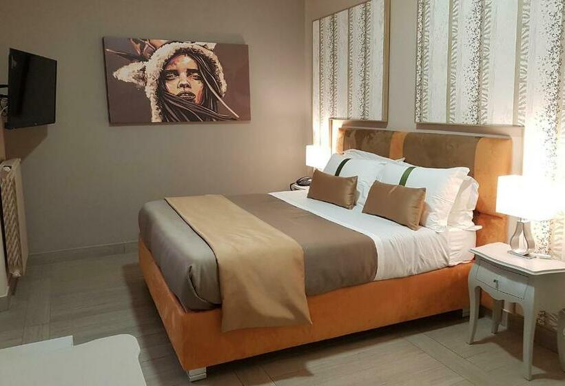 חדר קומפורט לשלושה, Halex Room&food