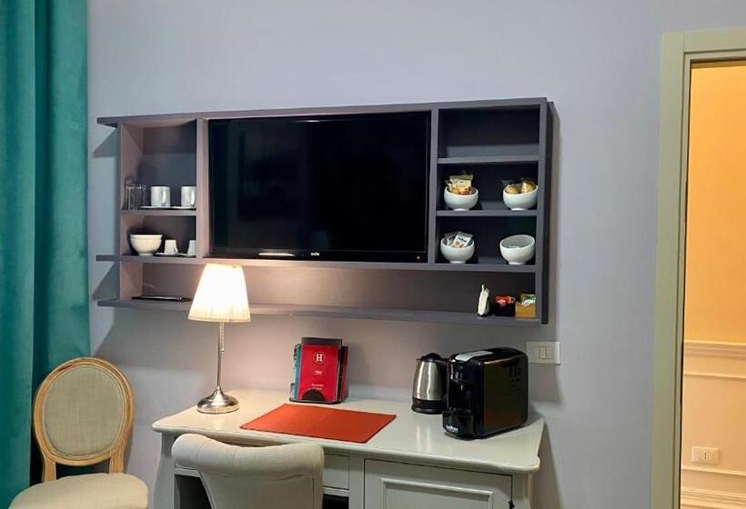 חדר סטנדרט, Halex Room&food