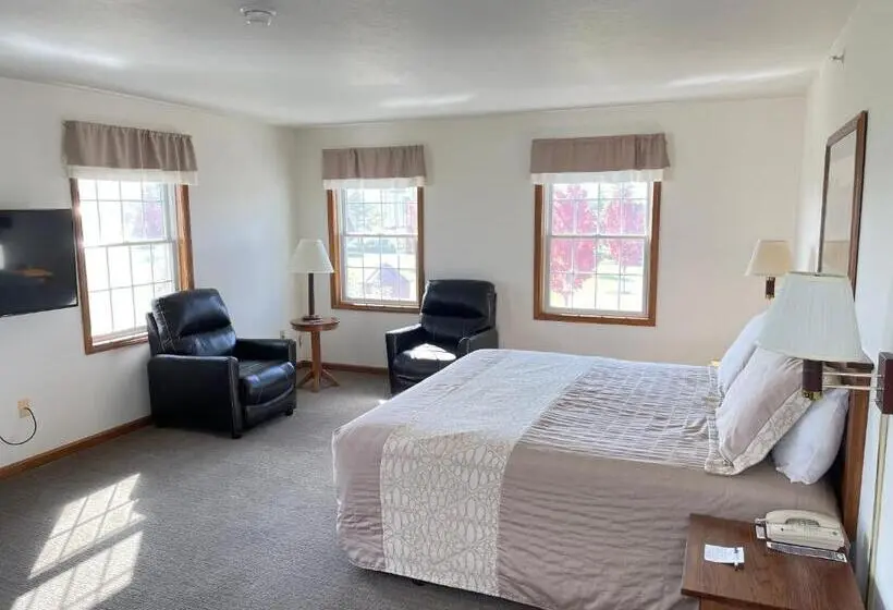キングサイズベッドのスタンダードルーム, Farmstead Inn And Conference Center