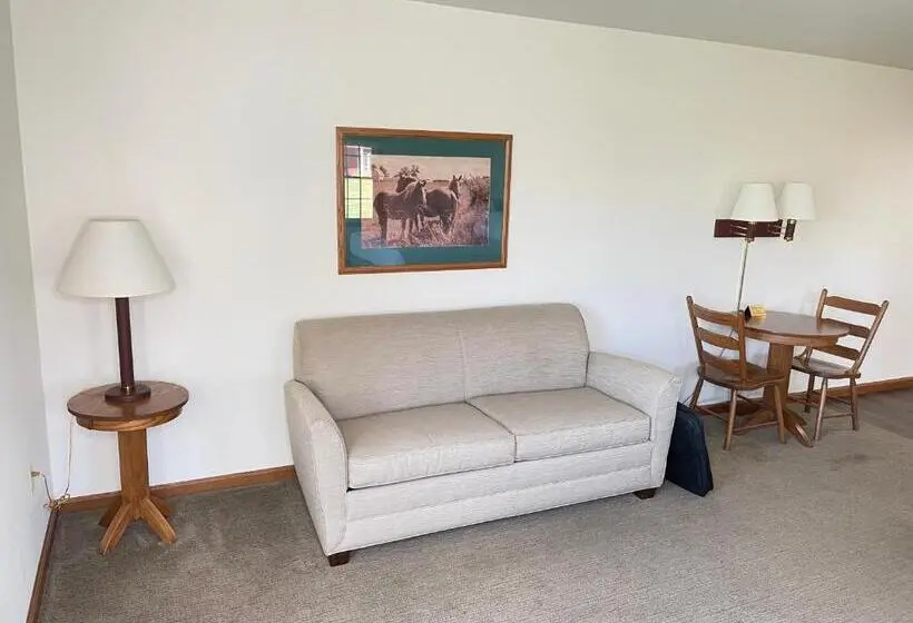 キングサイズベッドのスイートルーム, Farmstead Inn And Conference Center