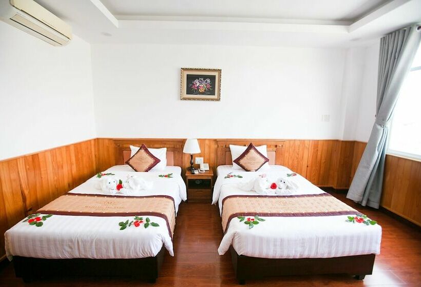 اتاق لوکس, Tre Xanh