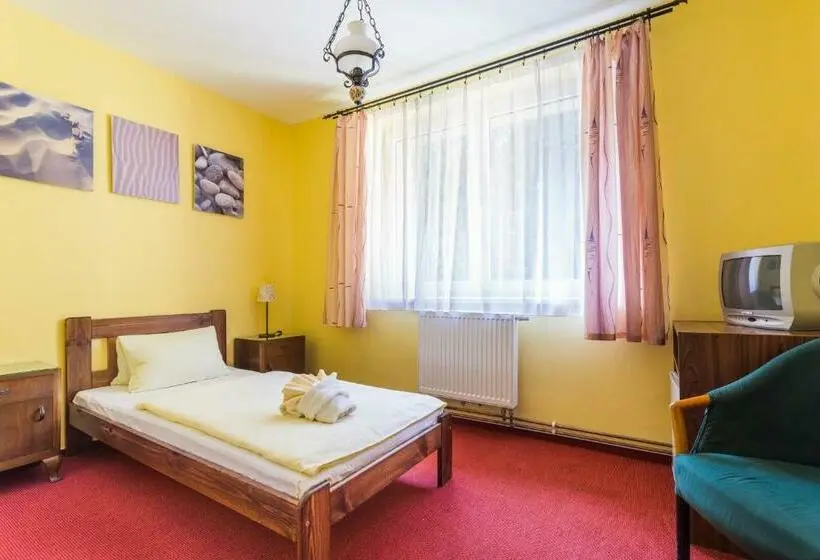 Standard Yhden Hengen Huone, &wellness Knížecí Rybník