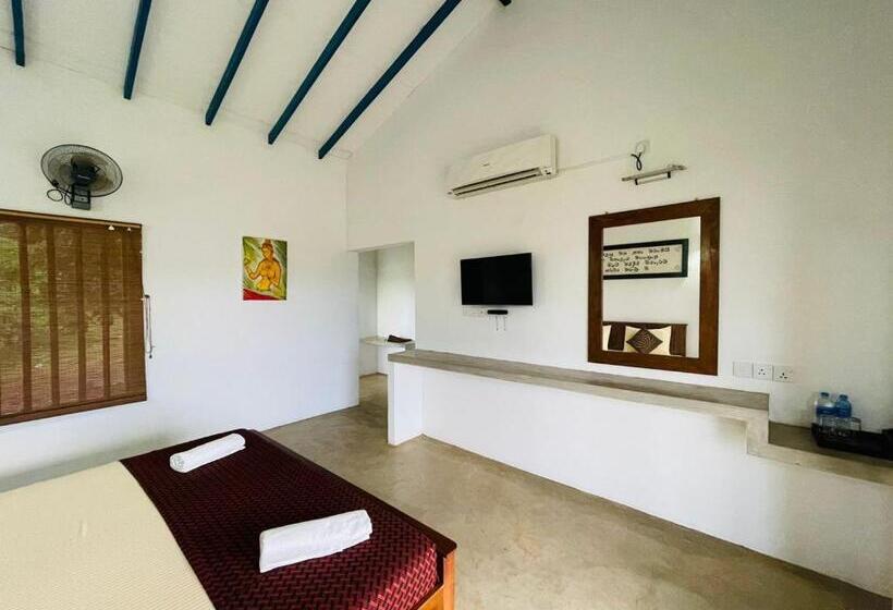 Quarto Estandar Vista Lago, Birdwing Sigiriya