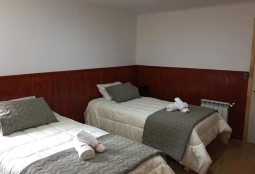 غرفة قياسية ثلاثية, Hostal Andes Patagonicos
