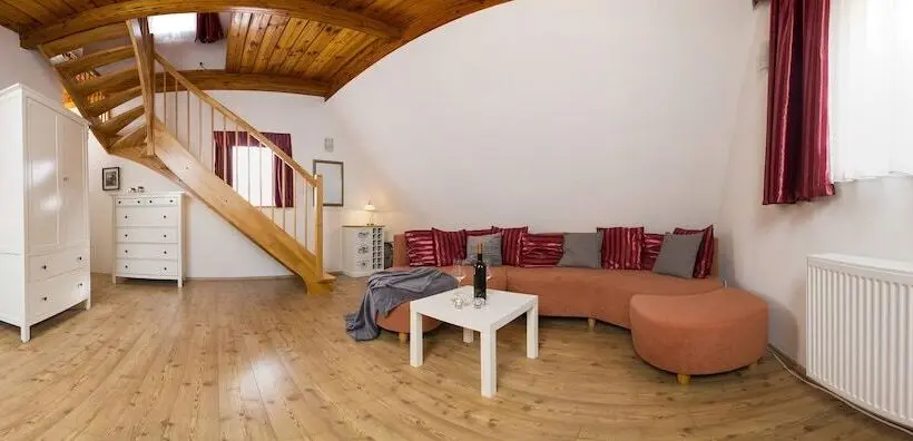 اتاق استاندارد, Garni Hotel Horské špičky