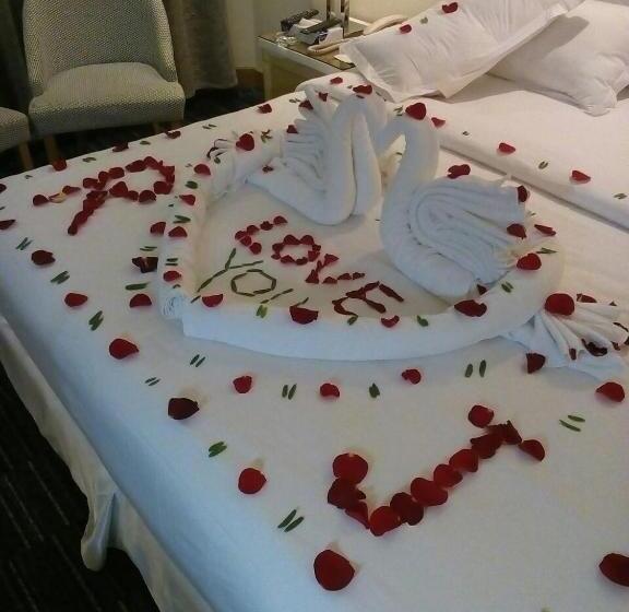 总统套房, Golden Dune Hotel Alfayhaa