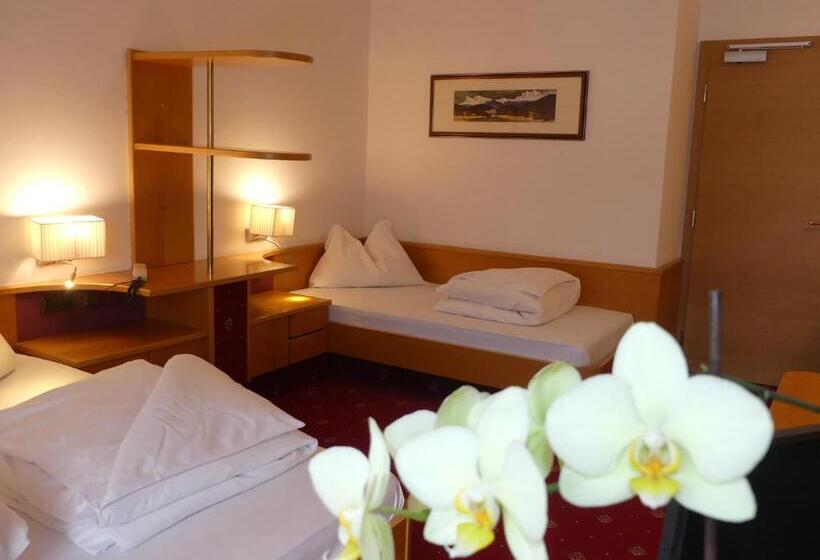 Номер Стандарт Трехместный, Hubertushof